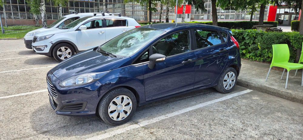Ford Fiesta 2014• Два комплекта гуми и два ключа• Сервизна история