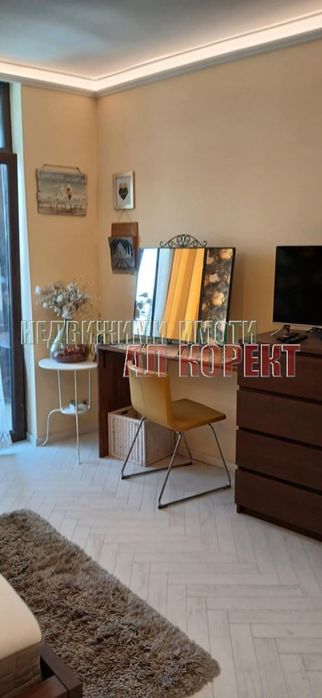 Дава се под наем Двустаен апартамент в Варна, Трошево - 70 кв.м за 820 € - Снимка #10