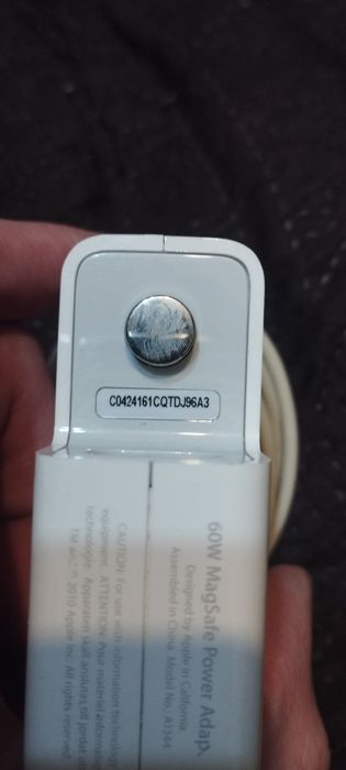 Apple magsafe power adapter