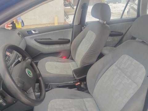 Vand Skoda Fabia 1.4 16 v benzina. Stare Perfecta de functiune