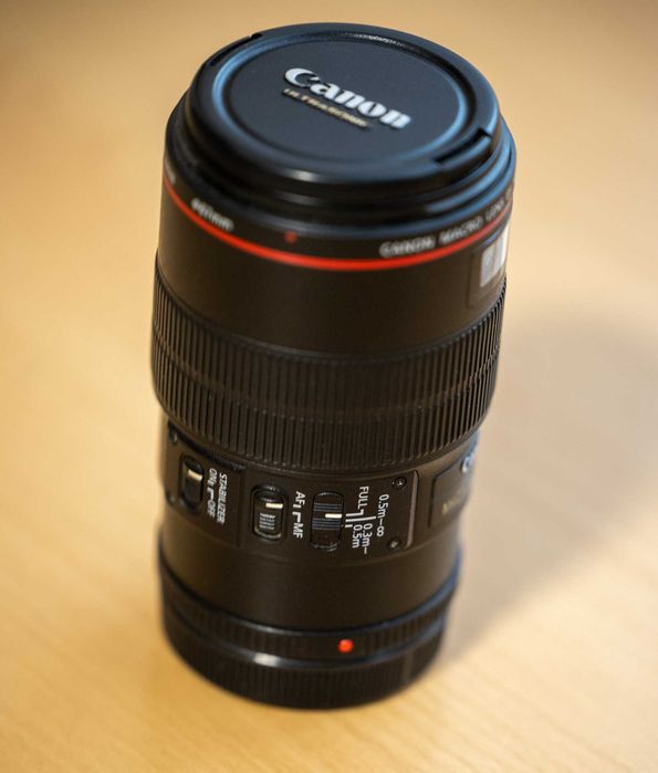 Obiectiv Canon EF 100mm f/2.8 L Macro IS USM