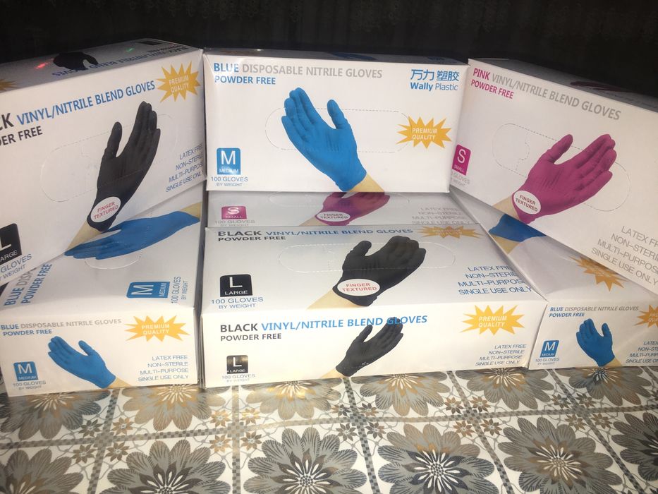 Медицинские перчатки