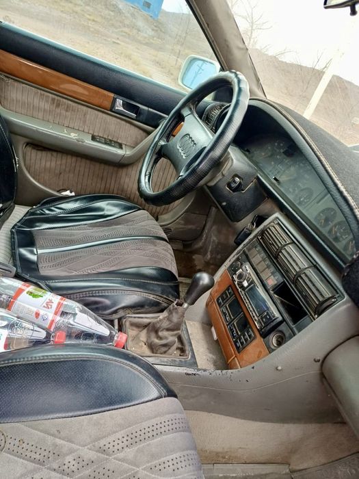 Audi 100, 1992 г.в., универсал, 2.3 л, белый