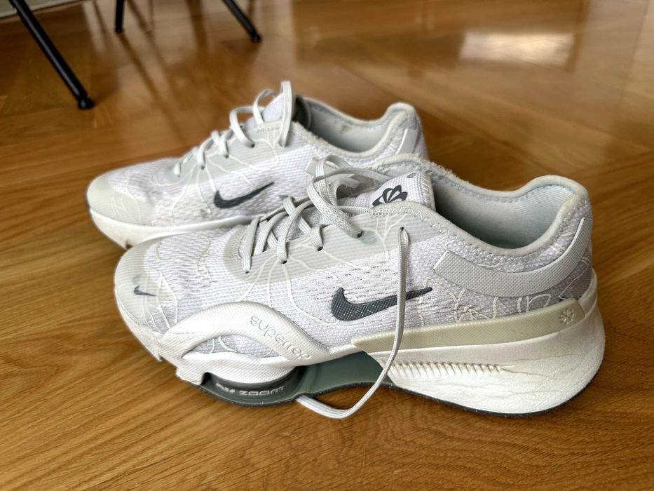 Nike Air Zoom SuperRep 4 бели №41 топ модел