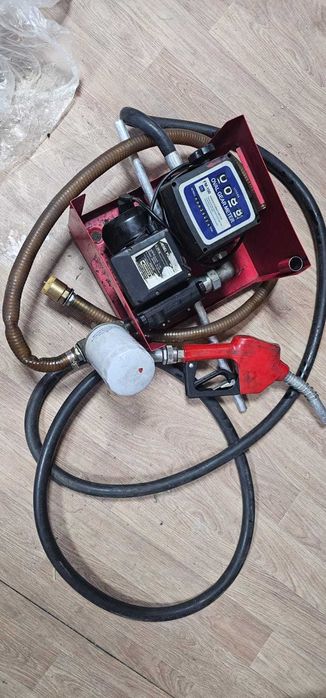 Насос для дизтоплива, бензина, калибровочная емкость