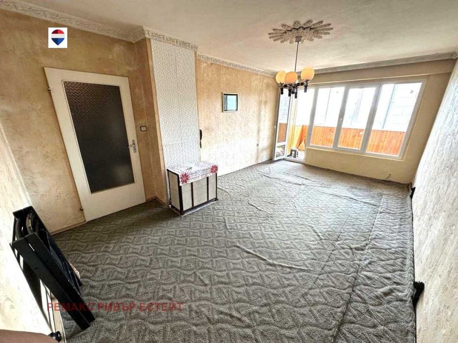 Тристаен апартамент за продажба кв. Чародейка Юг