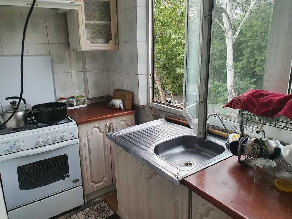 Продаётся 2в3/3/4 Ялангач Среднее состояние с мебелью и техникой
