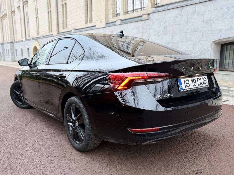 Skoda Octavia 1.0 eTSI MHEV E-Tec Dsg