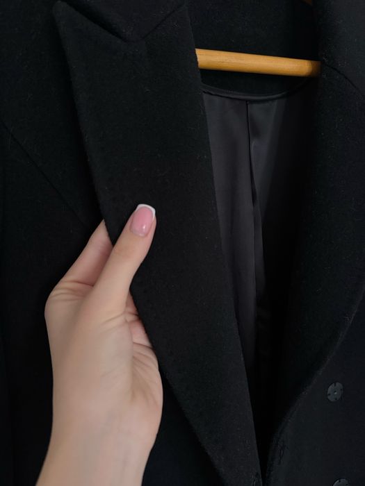 Продам шерстяное пальто