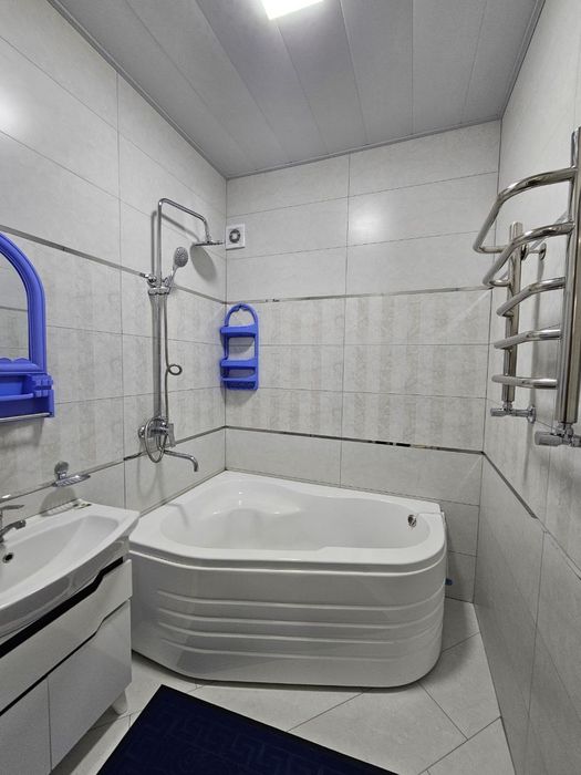 Сдаётся 3х комнатная квартира на 2м этаже, Узбекистанская