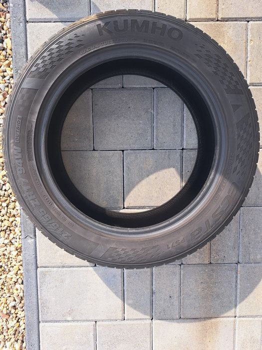 Vand 4 cauciucuri bune de vara