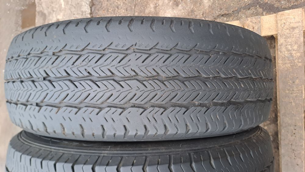 2бр. Бусови 205/65/16C Всесезонни