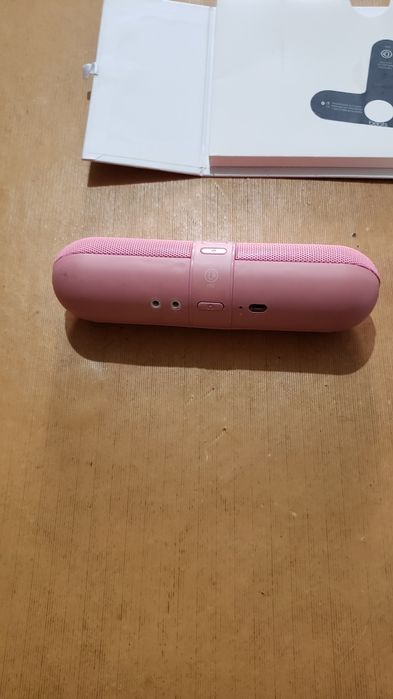 Bluetooth колонка Pill beats by Dr.Dre limited edition Nikie Minaj