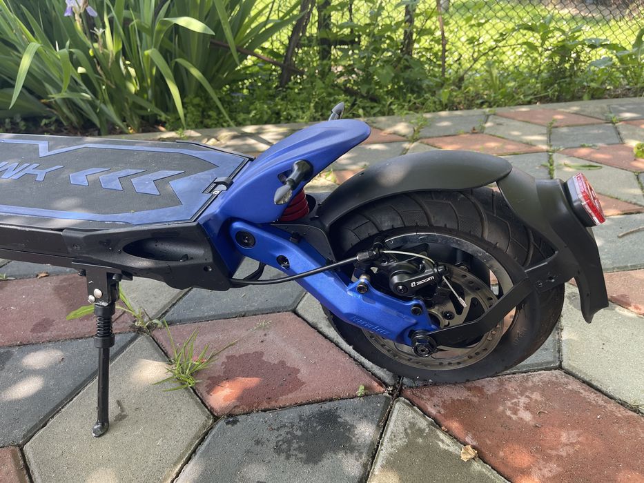 Trotineta electrică iO Hawk Legend