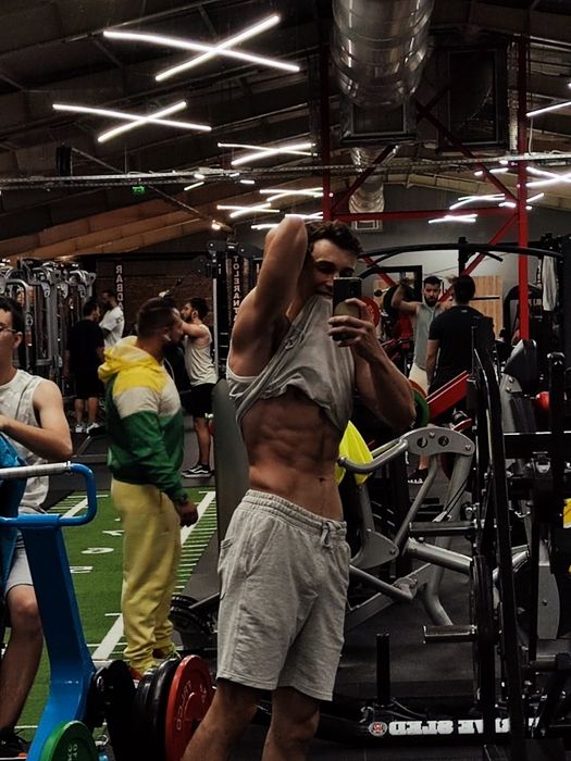 Antrenor personal, sector 3/ sector 4