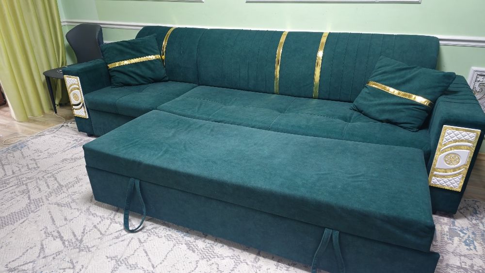 Диван мягкий. 3 м.