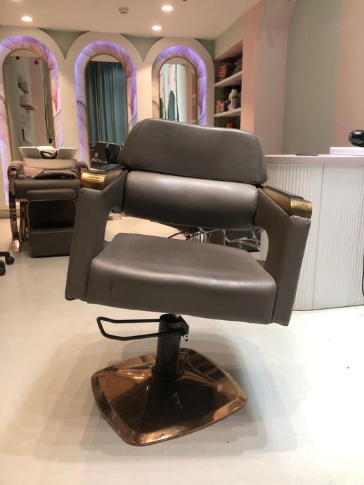Кресло парикмахера