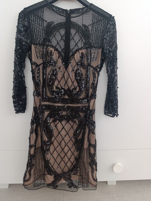 Официална рокля с пайети