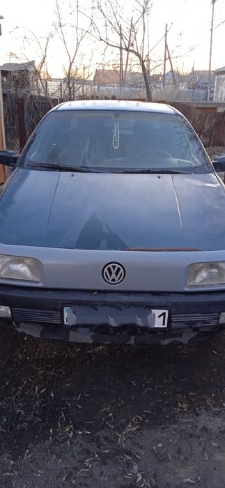 Фольксваген Пассат 1990