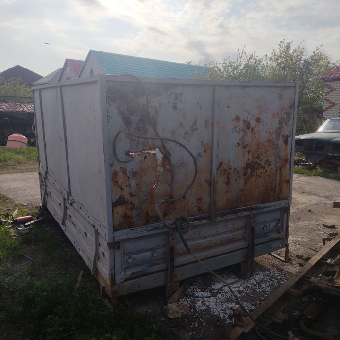 Продам запчасти б/у на Газель Волгу