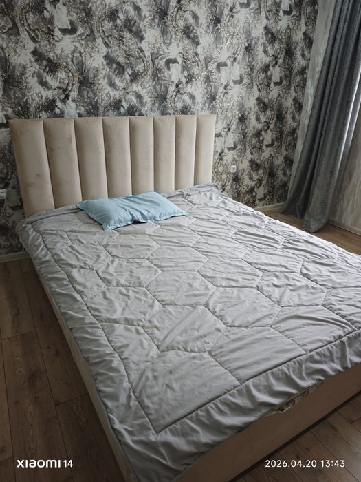 Кровать 160*200 с матрасом