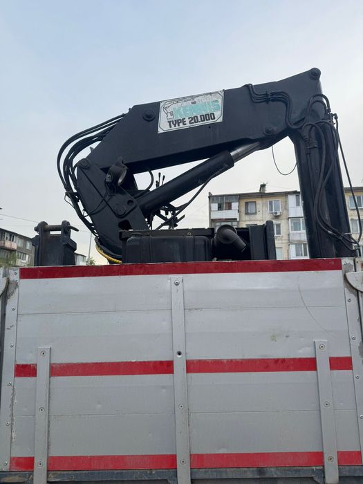 Продам полуприцеп манипулятор