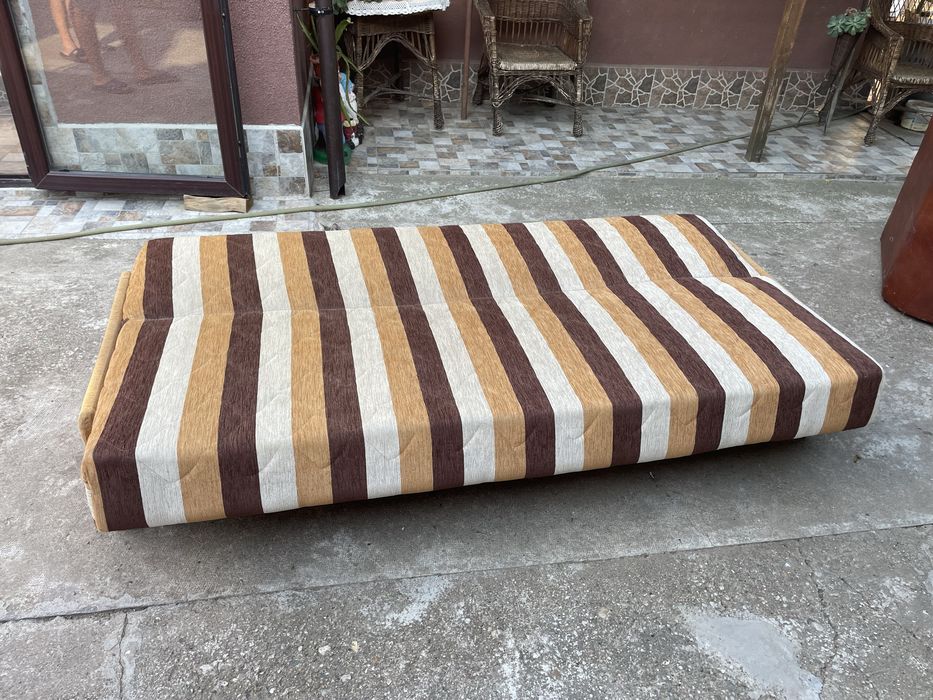 Canapea extensibila de vanzare
