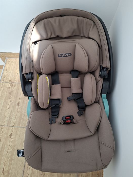 Столче за кола с isofix