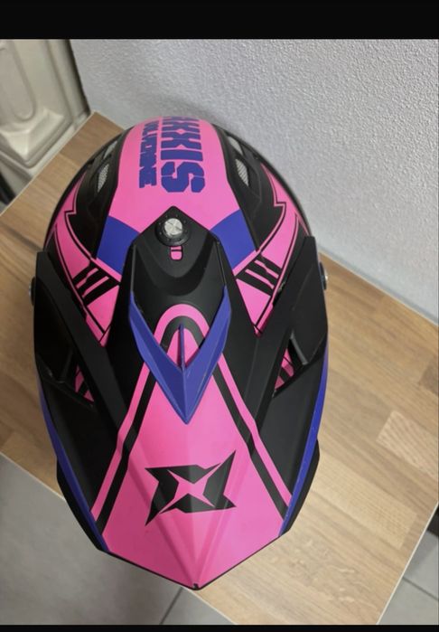 Casca enduro roz