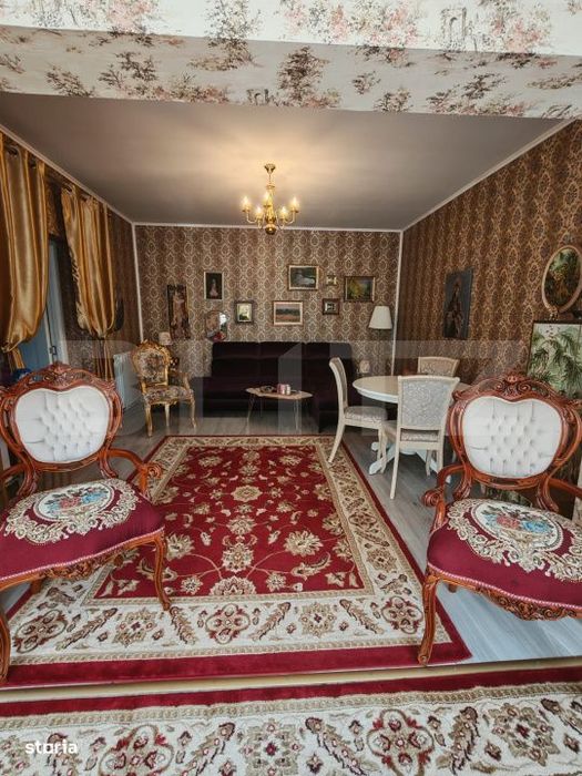 Casa complet renovata, 104 mp – acces din doua strazi, in Campia Tur