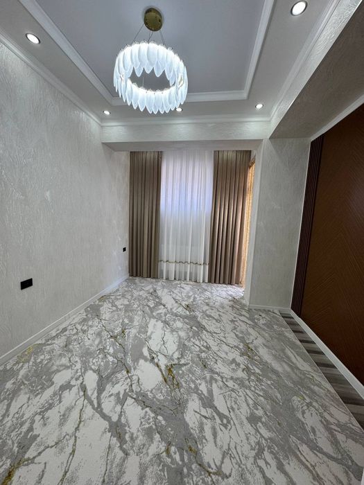 Fayzobod tomondan 3-qavatdan 3xonalik 96m² lik uy sotiladi.