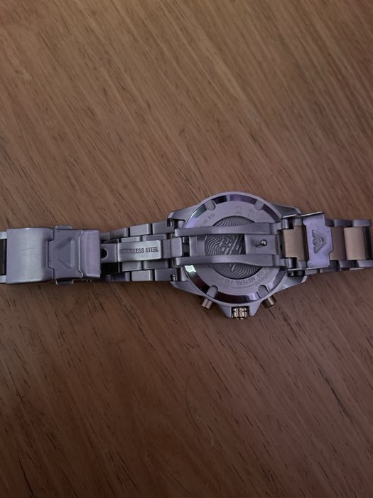 Emporio Armani 100M/330FT solar