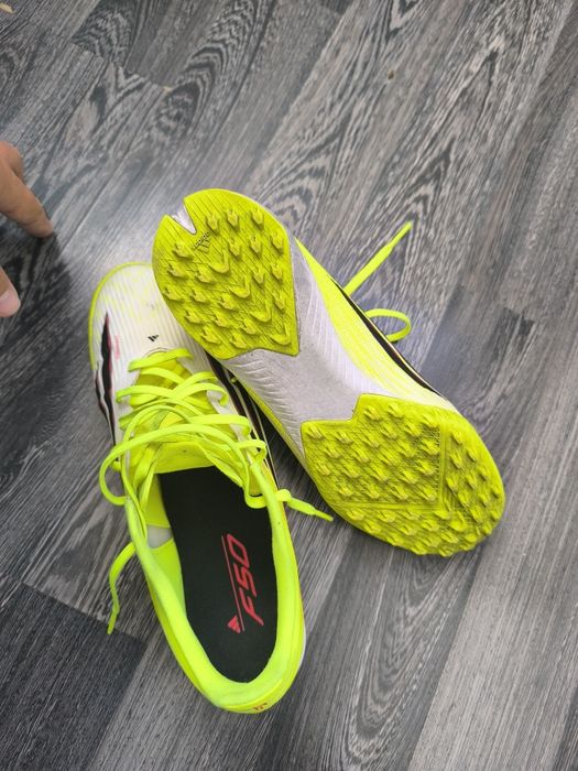 Adidași F50 Sintetic