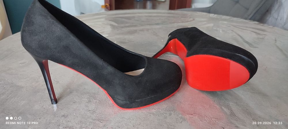 Продам туфли 39р