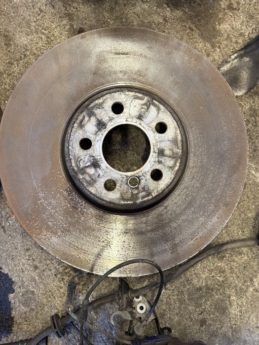 Дискове за БМВ BMW G30 G31 374 мм