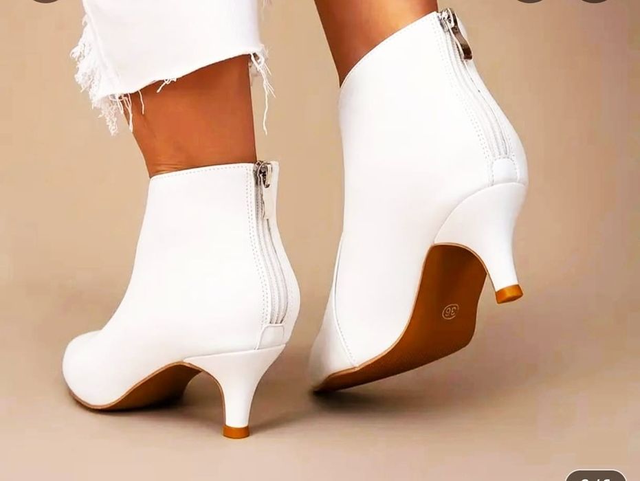 Продам новые ботильоны 39 размера