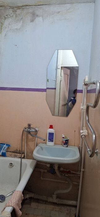 Продается 3-х комнатная квартира в Чирчике