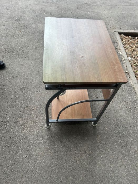 Стол компьютерный детский офисный