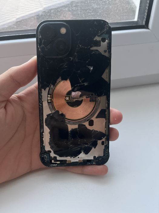 Iphone13 на запчасти