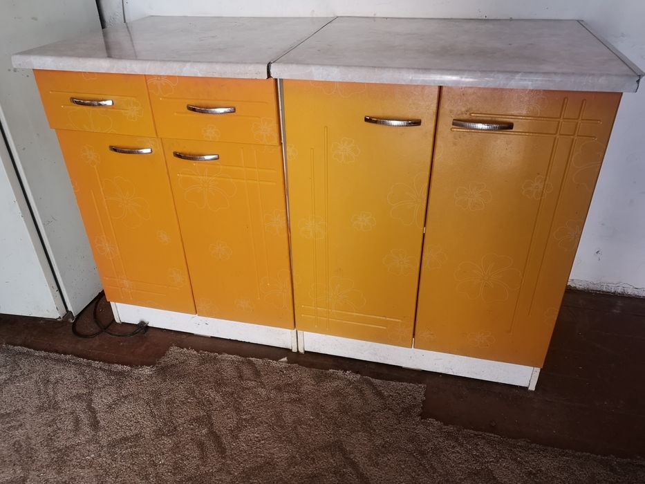 Кухонный гарнитур