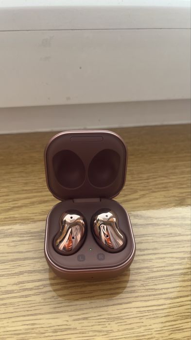 Наушники samsung buds live