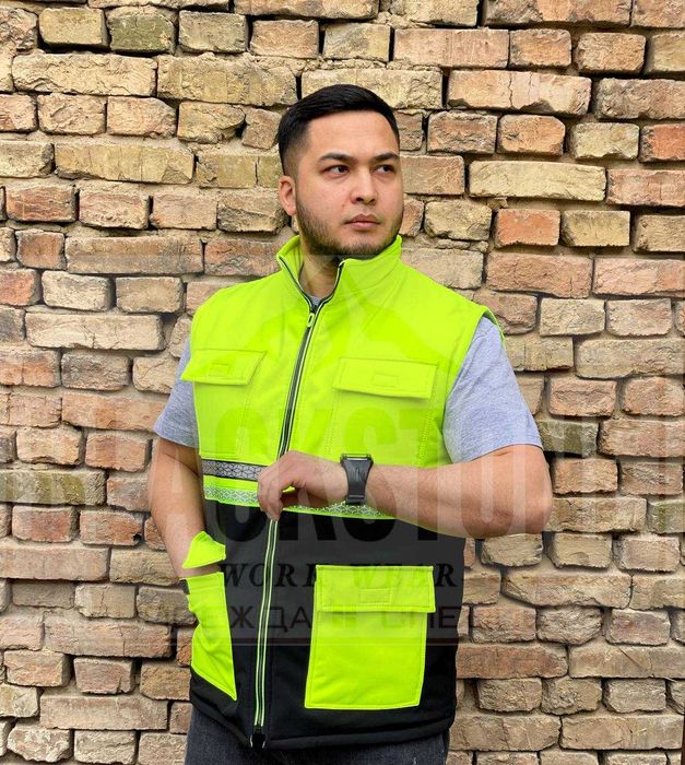 Спецодежда сигнальная жилетка для руководителей строителей