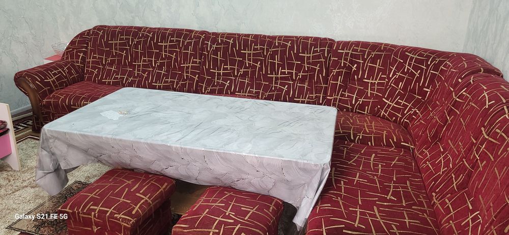 Mebel ugolok mexmonxona uchun