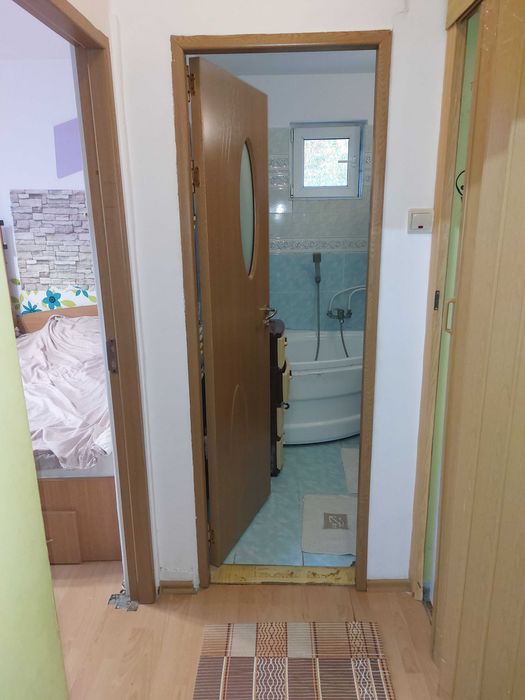 Vând apartament 3 camere Exercițiu