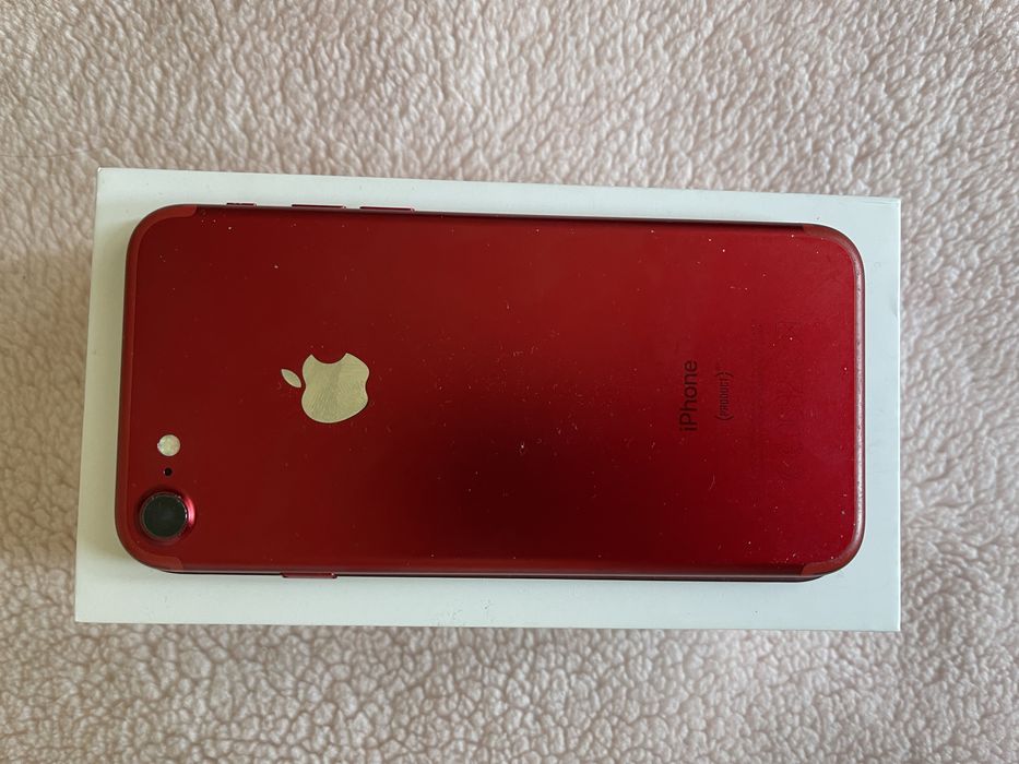 iPhone 7 Red 128g impecabil