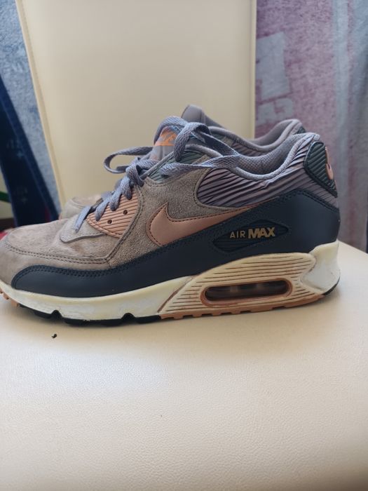 Adidași nike air max