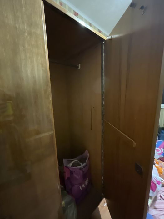 Шкаф отдам даром