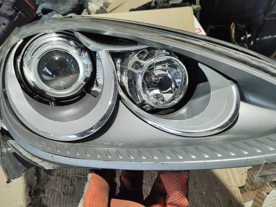 Фар Десен Porsche Cayenne 3.0D 92A/2012г