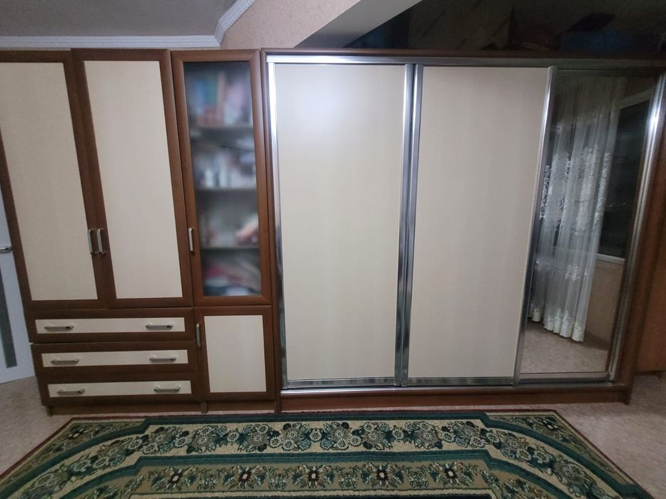 Шкафы под одежду