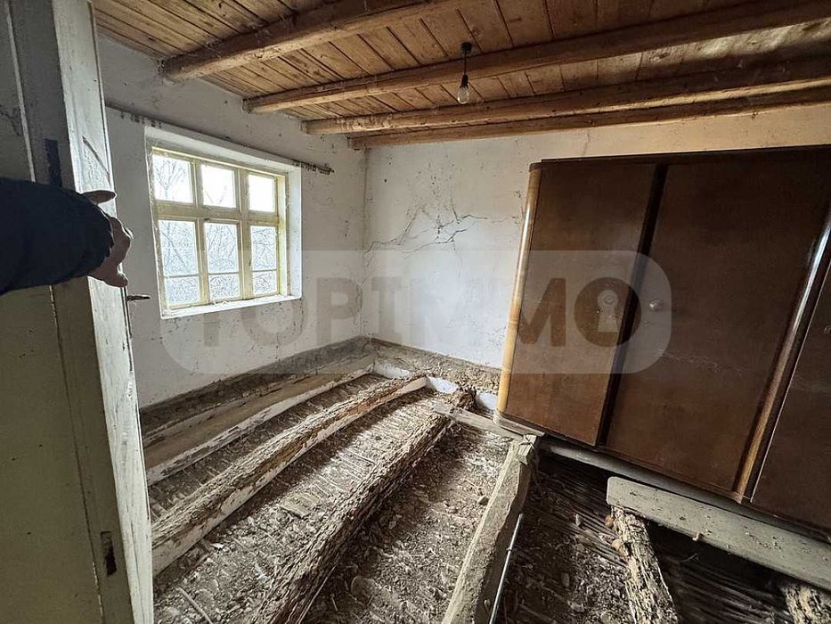 Продава се Къща в с. Джулюница, Област Русе - 160 кв.м за 75 €/кв.м - Снимка #10